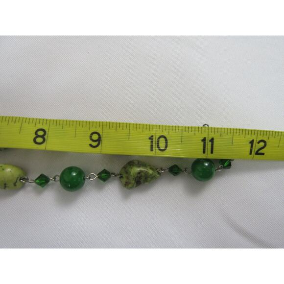 Green Bead Silver Tone Necklace 23" Whimsical Boho Cottagecore Festive Gem - Picture 4 of 4
